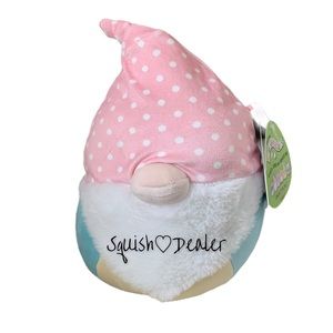 ☆ NWT 8” Poppy the Gnome Squishmallow ☆